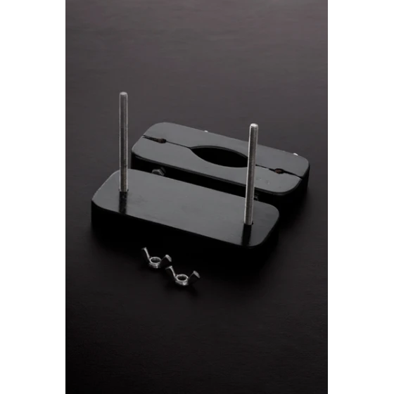 Ball Buster - Testicle Vice