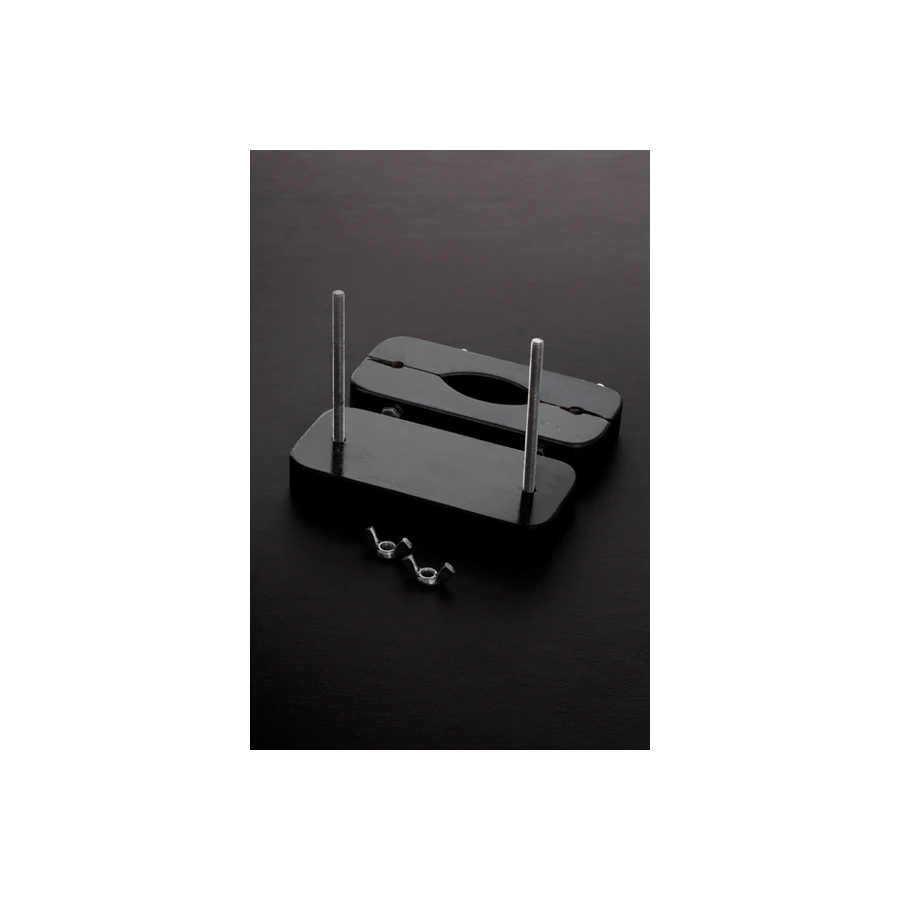 Ball Buster - Testicle Vice