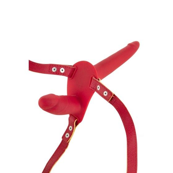 Double gode ceinture rouge - Fetish Tentation Double gode ceinture rouge - Fetish Tentation